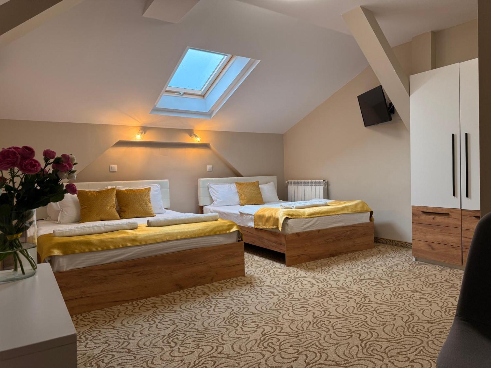 Vila Central Constanta Luaran gambar