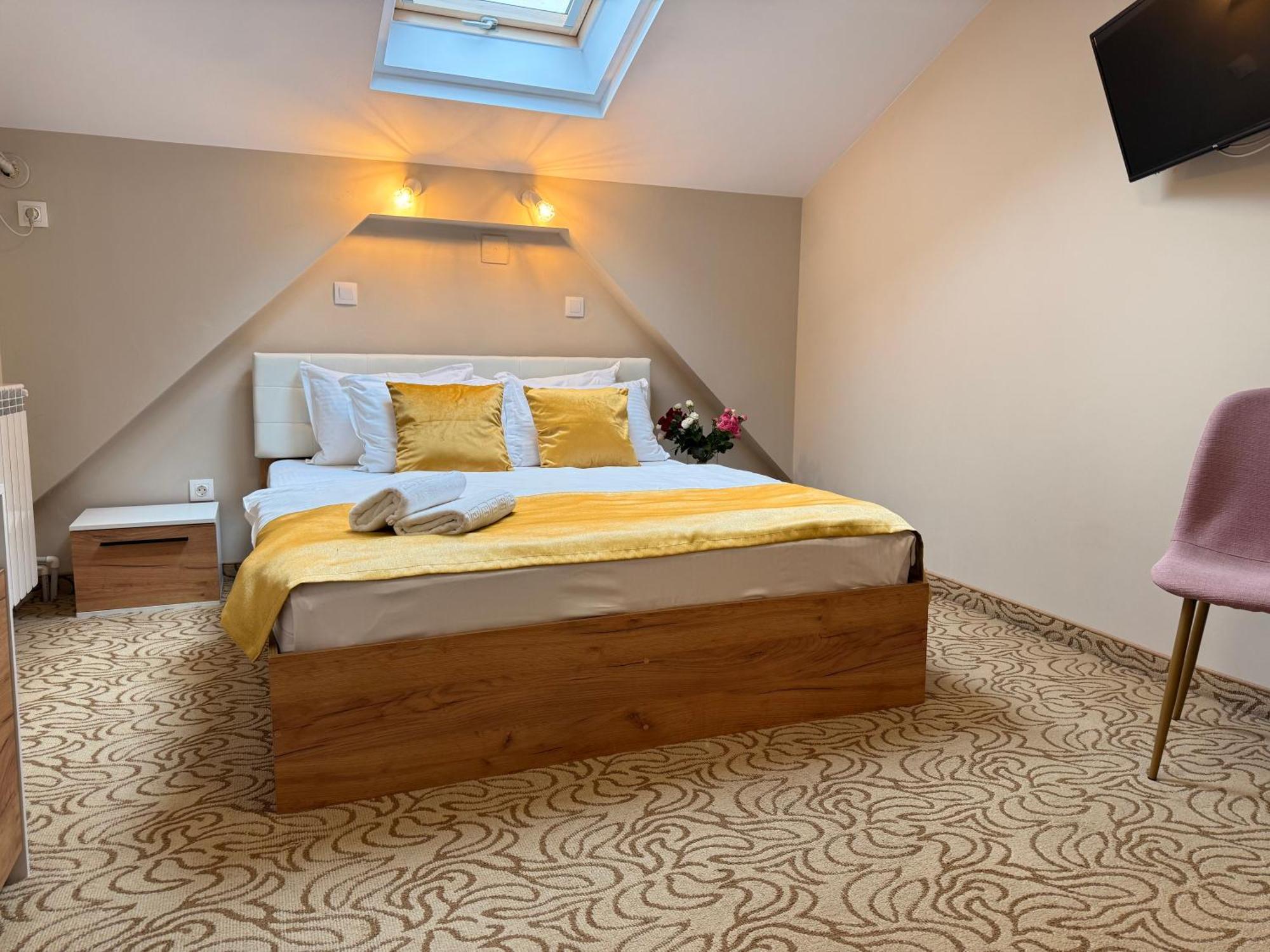 Vila Central Constanta Luaran gambar