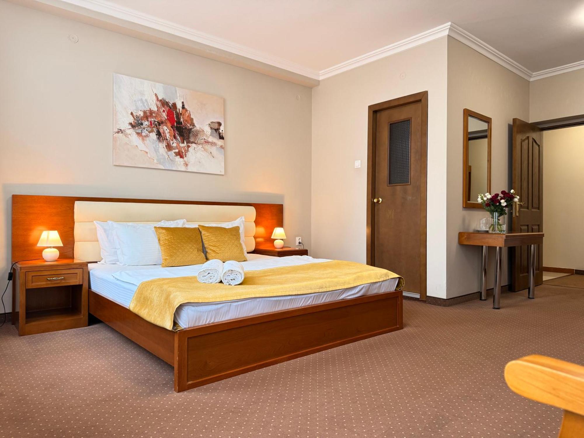 Vila Central Constanta Luaran gambar